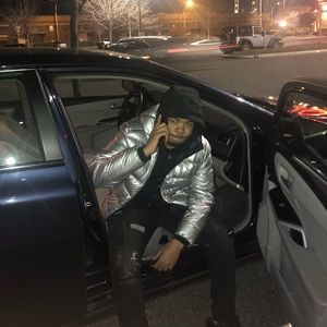 Meet your Posher, Kevin